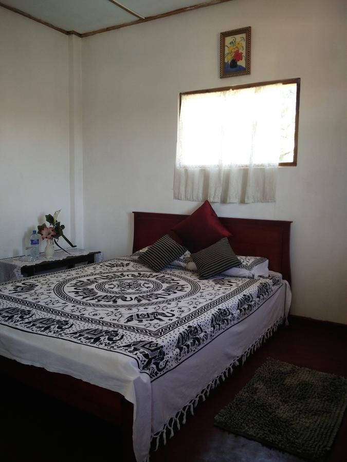 Duke'S Nose Holiday Bungalow Хатон Екстериор снимка